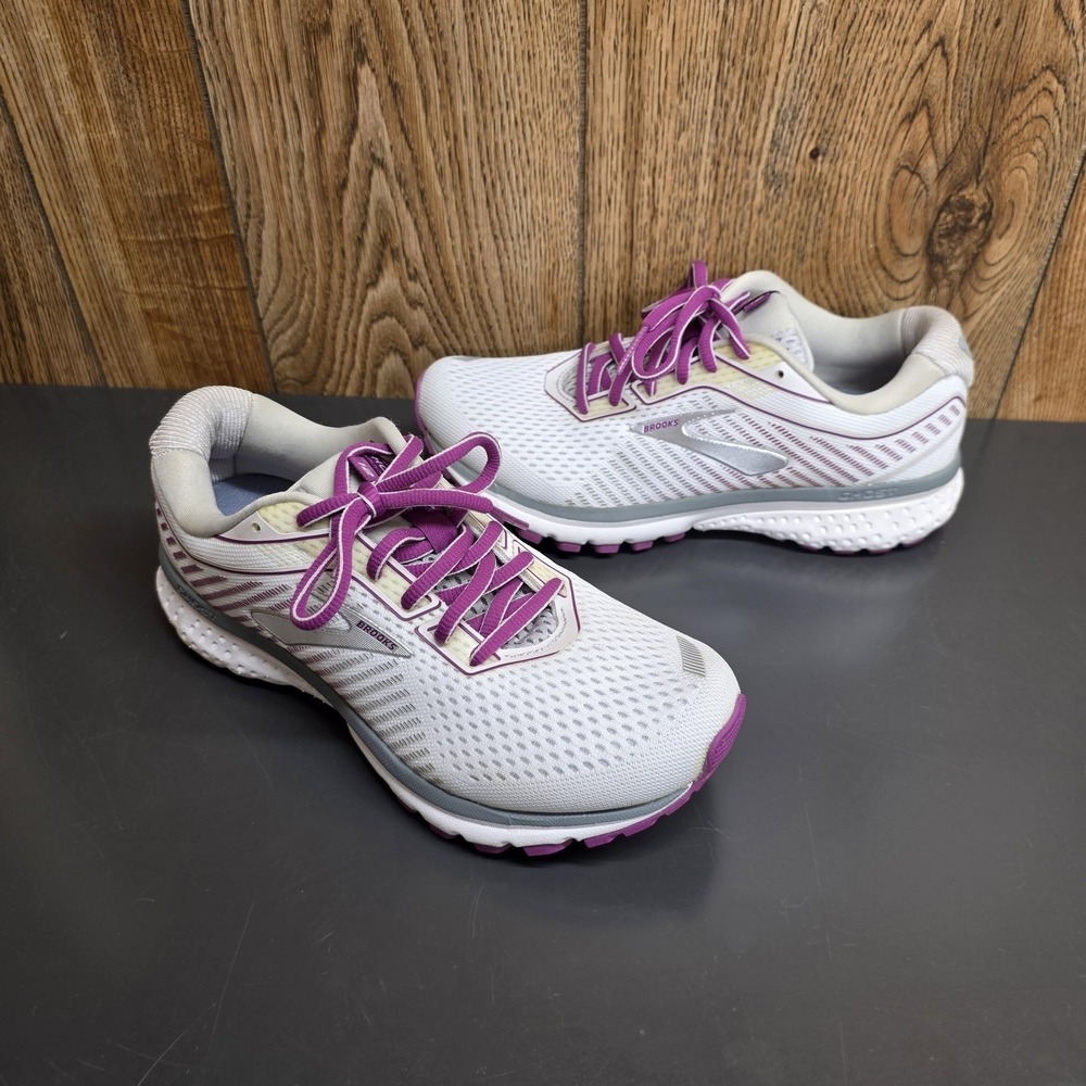 Brooks Ghost 12 Shoes Womens Size 7 White Purple Running Sneakers Cushion - Picture 2 of 10